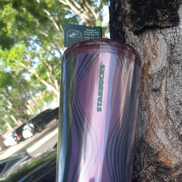 Starbucks 2025 Wavy Green Purple Plastic Hot & Cold Cup Venti Tumbler 24oz - Picture 9 of 9